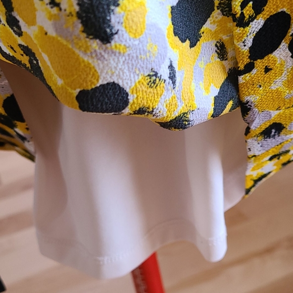 H&M yellow and black print dress - Picture 8 of 8
